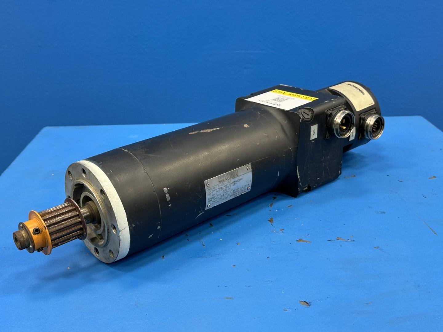Cincinnati Milacron 1-605-0503 Permanent Magnet Servo Motor 189V 3000RPM (Siemens 1HU4073)