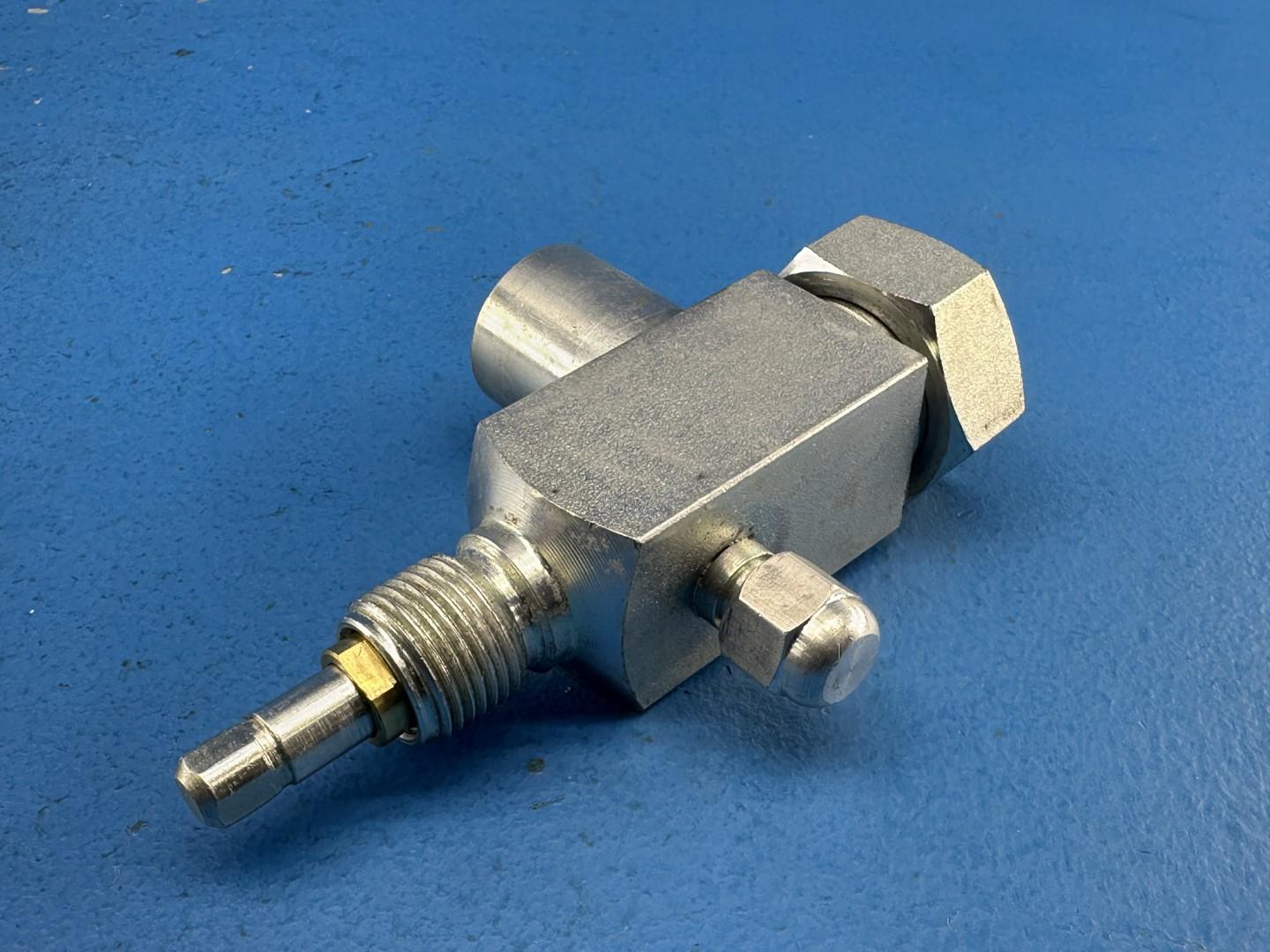 HVAC Refrigeration Service Valve Rotolock 1-1/4-12 x 1 Sweat Horizontal