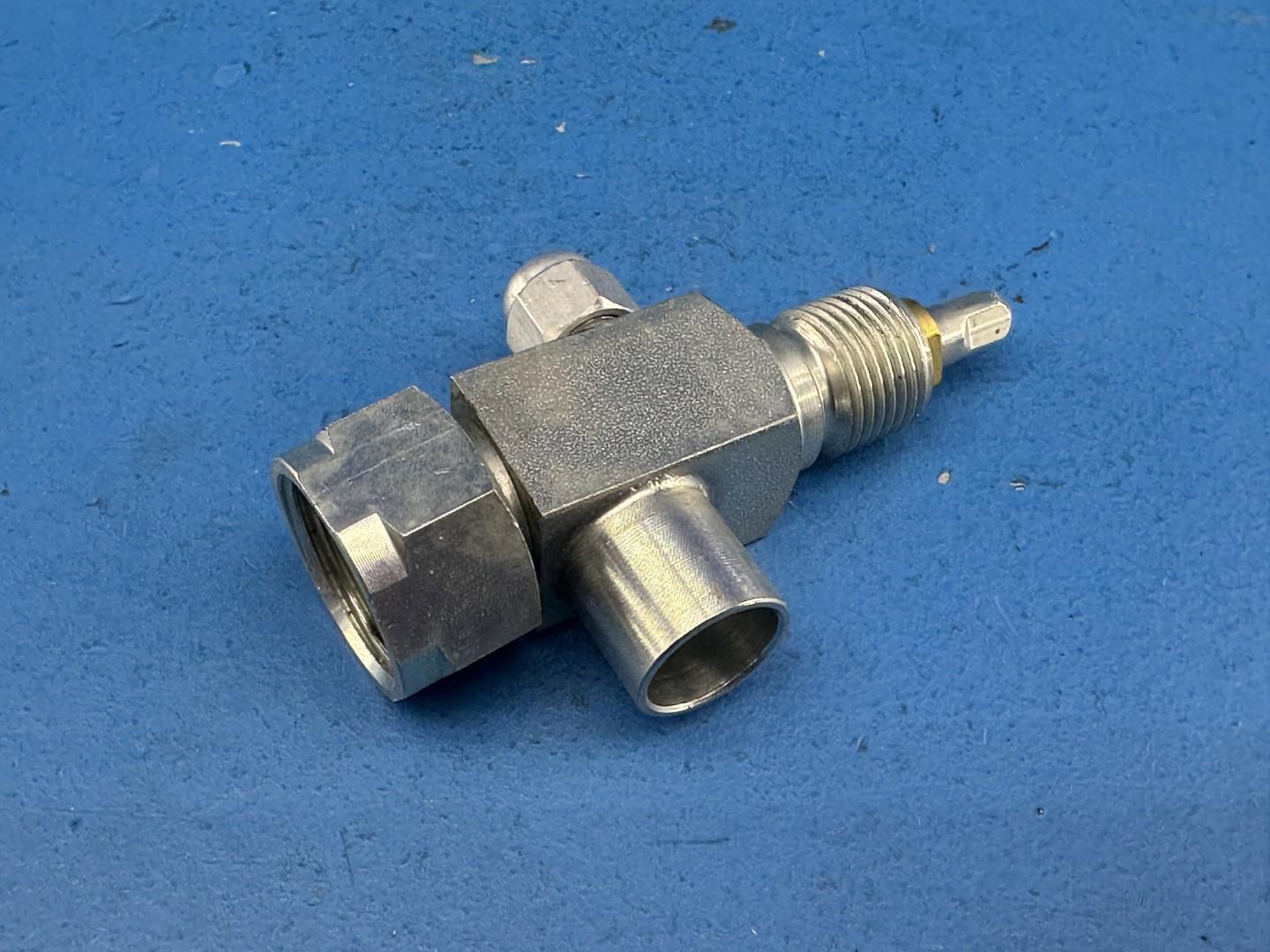 HVAC Refrigeration Service Valve Rotolock 15/16 x 3/4 Sweat Horizontal