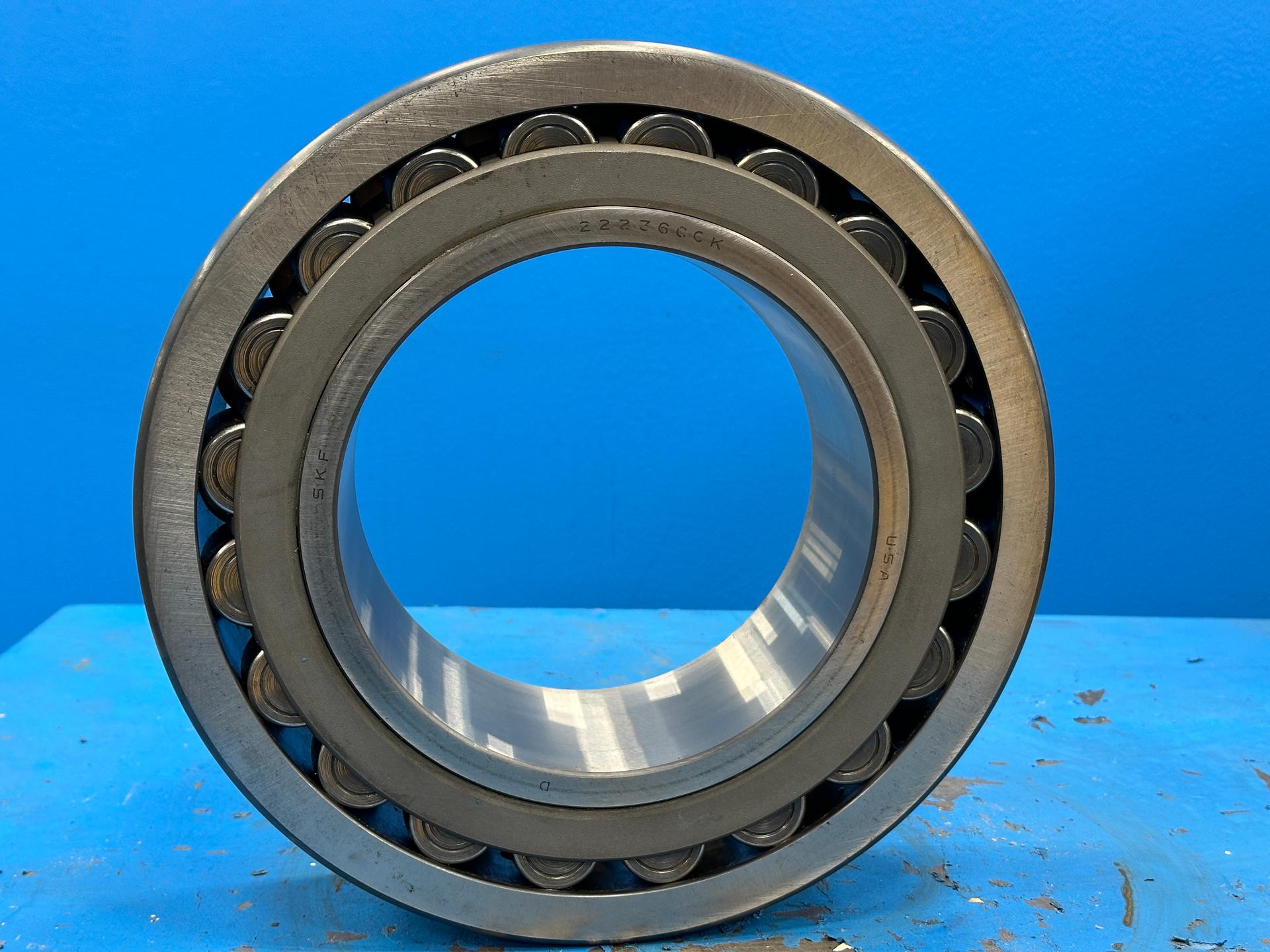 Spherical Roller Bearing SKF 22236 CCK/W33 Tapered Bore 180x320x86mm Double Row