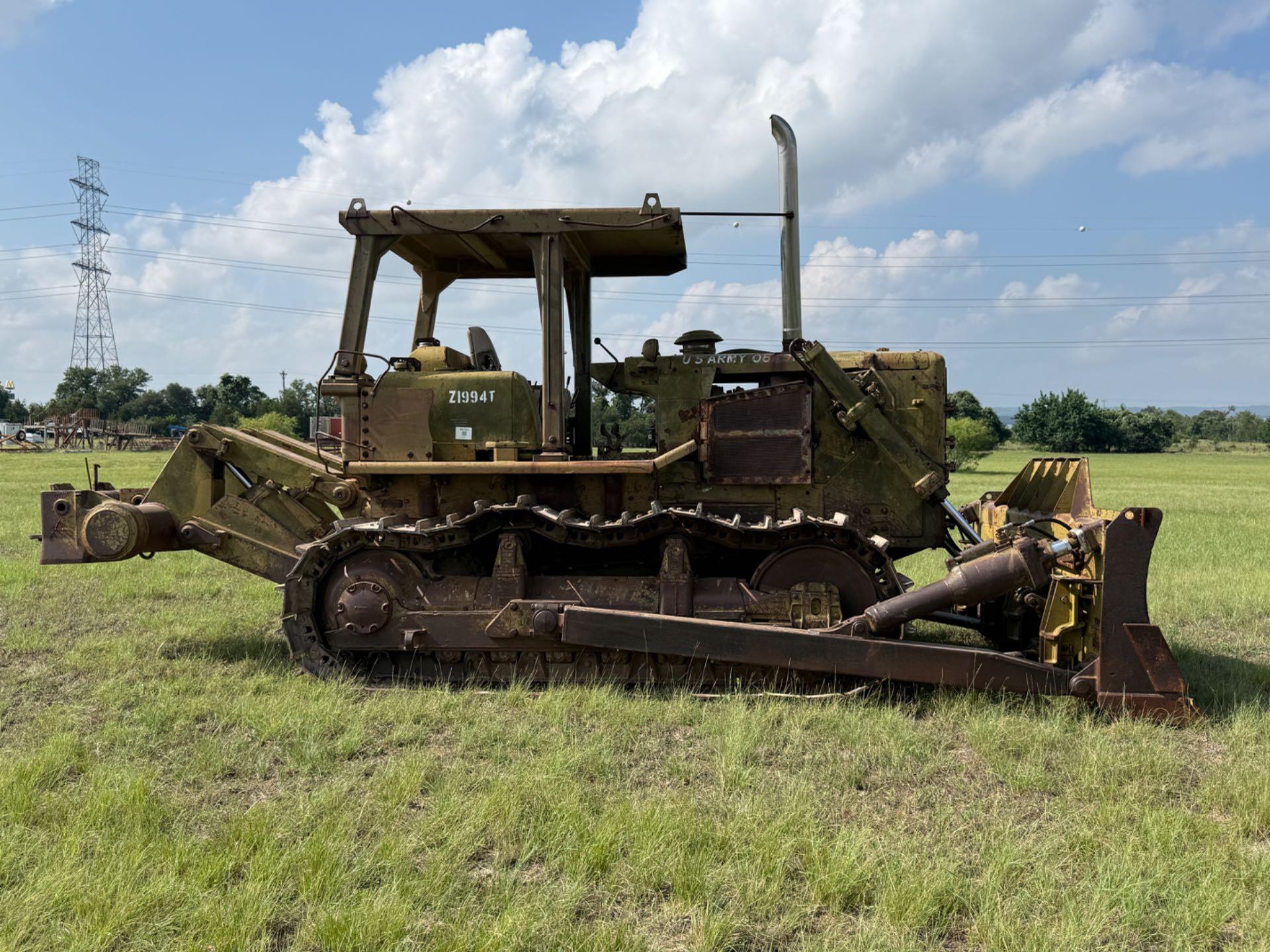 1971 Caterpillar Dozer D7F w/ Rippers