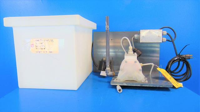 Versa-Matic E8PP6XPP9 Air Operated Double Diaphragm Pump 3/8" Inlet Port, 1/4" Outlet Port, 6.8 Max GPM, Polypropylene