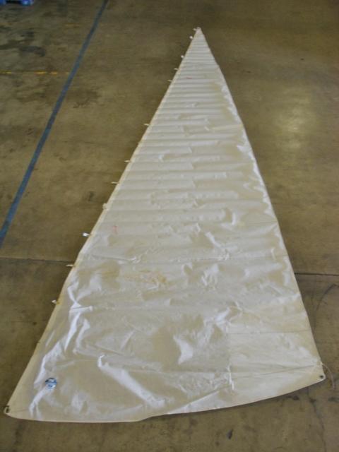 North Sails YACHT Loft 25ft Leech 23ft 8ft wide