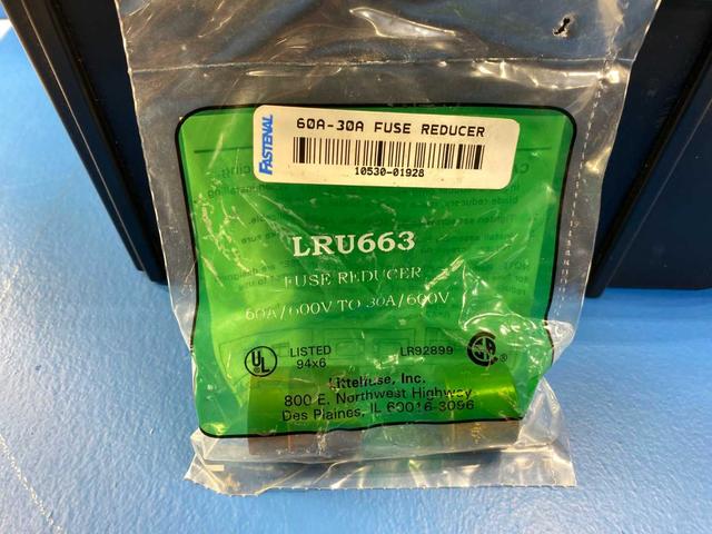 LRU663 60 to 30 AMP Fastenal Fuse reducer 