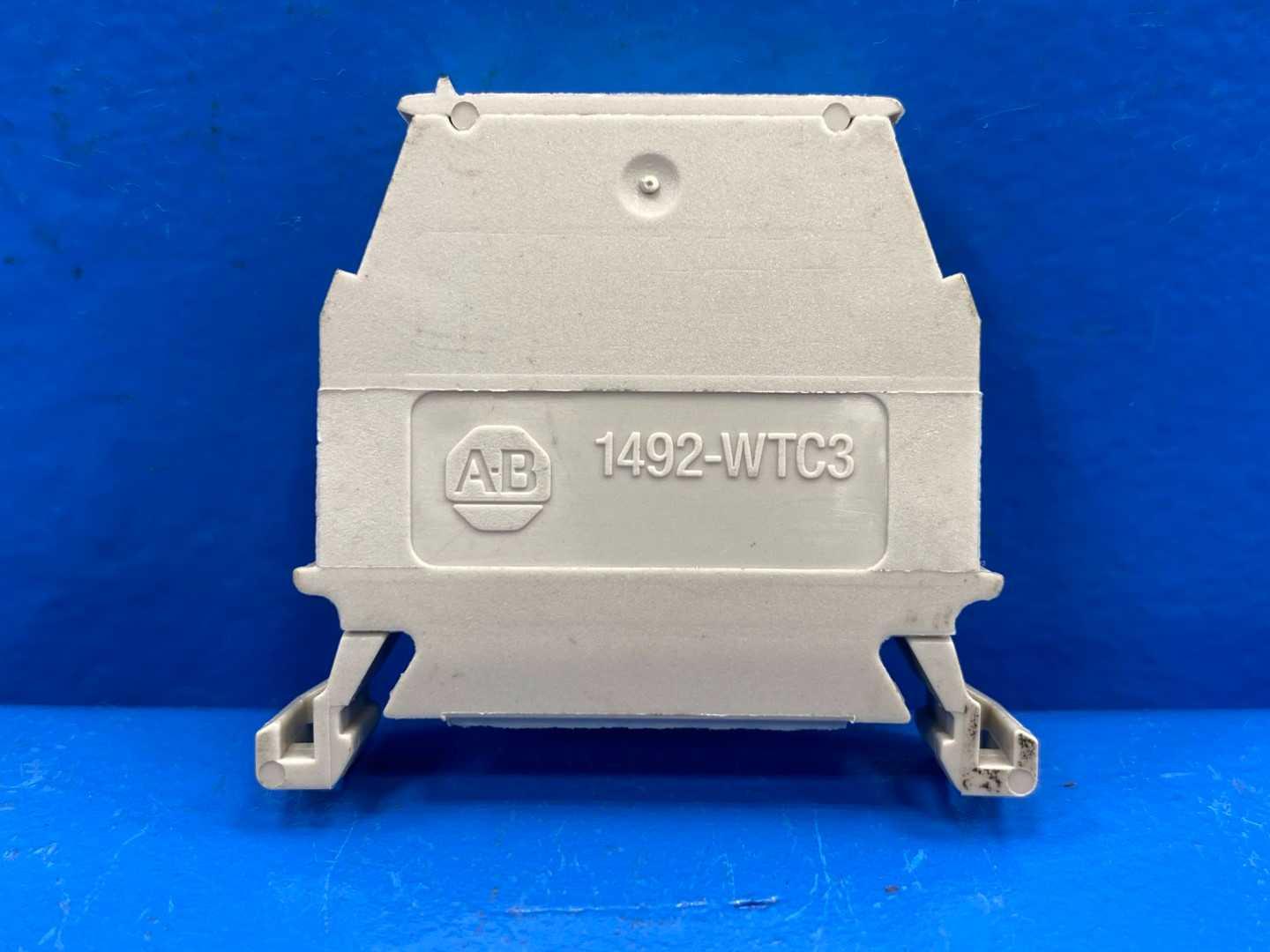 Allen Bradley 1492-WTC3 Terminal End Barrier / Cover