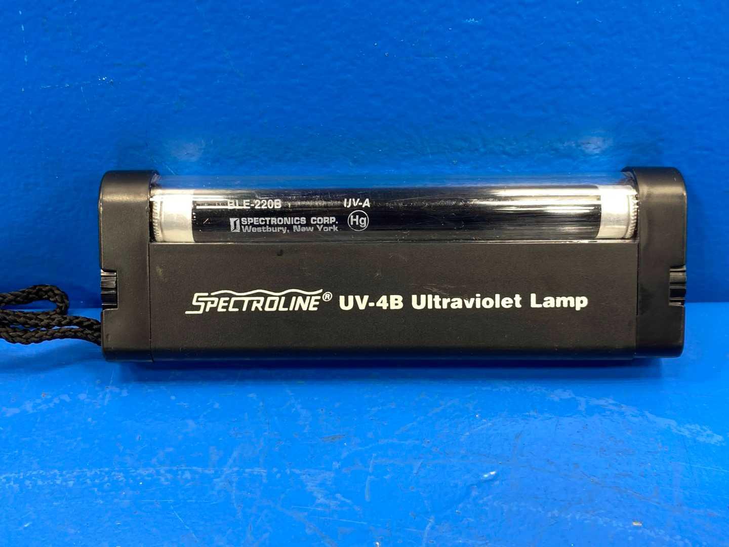 Spectroline UV-4B Battery Operated Ultraviolet Model Lantern
