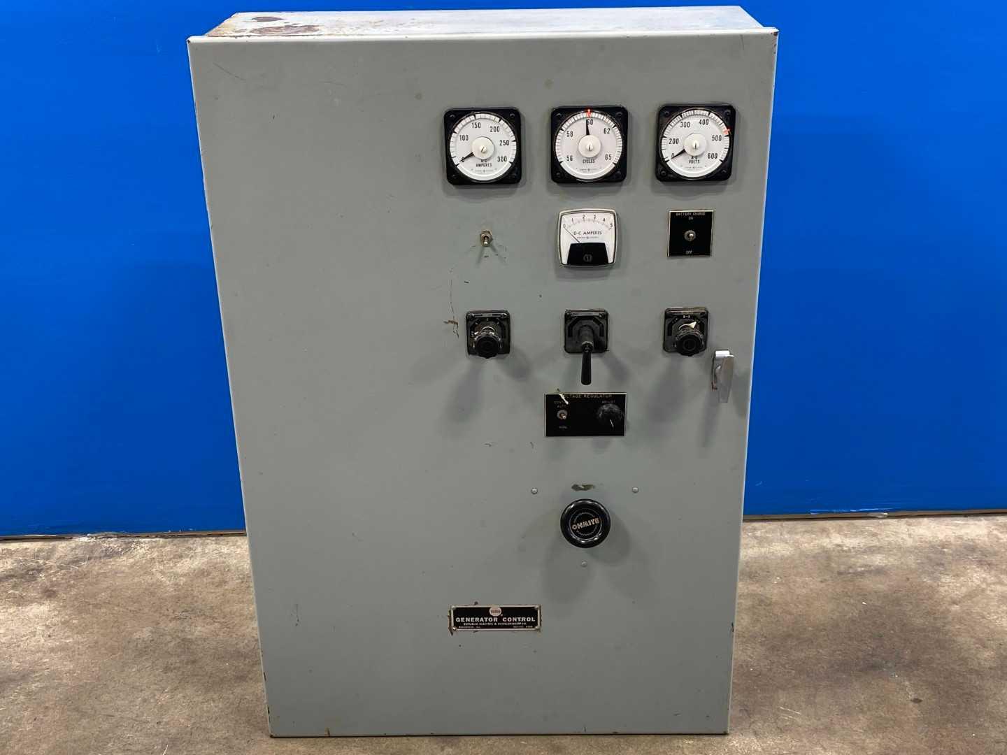 General Electric 24700-102 REDCO GENERATOR CONTROL 480V to 120V GE 4:1 JVP-0 Transformer KT-3A Regulator