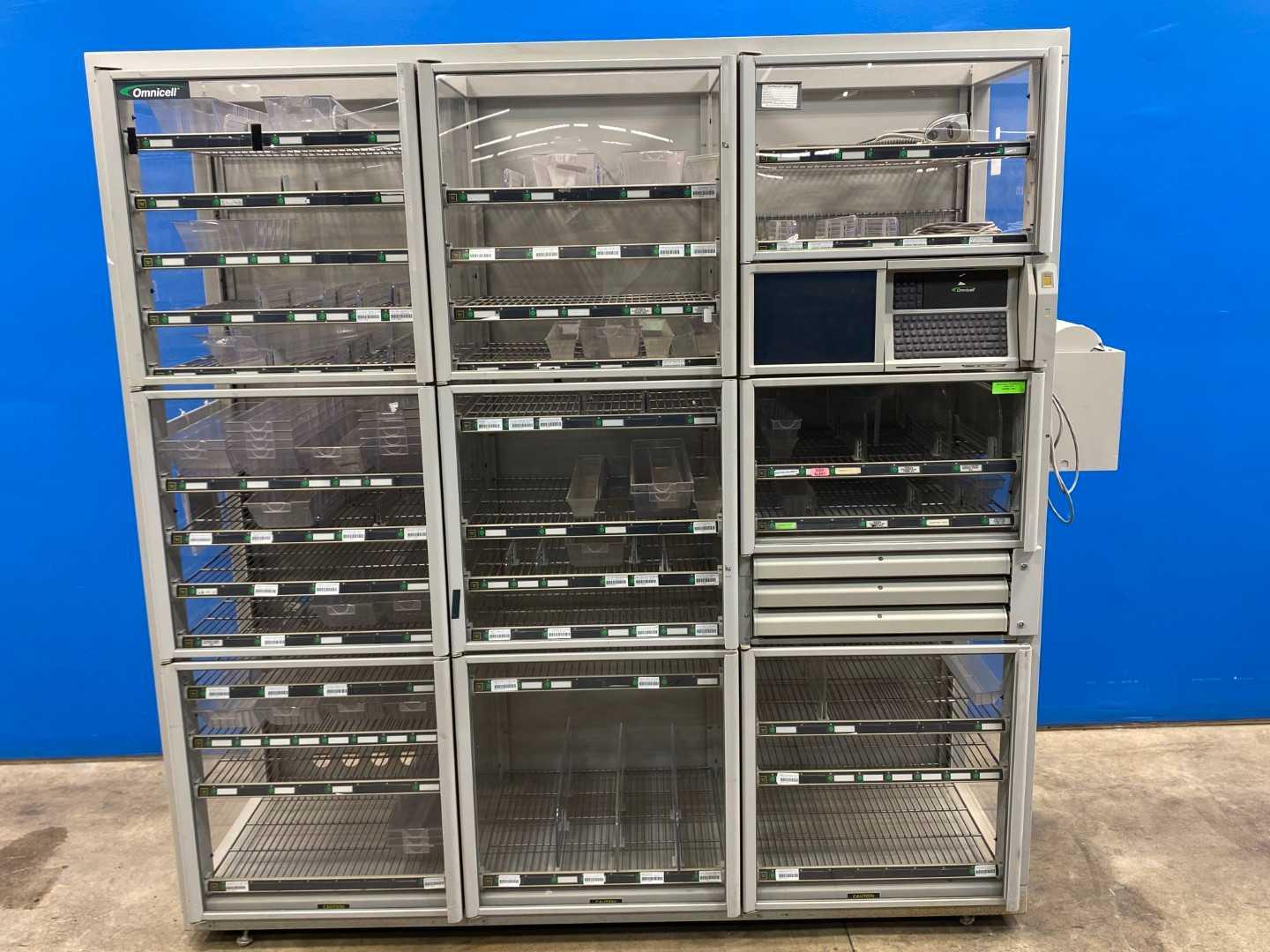 Omnicell 344 3 Cell OmniSupplier Medication Cabinet - PARTS ONLY, Non-Functional - No SD Card