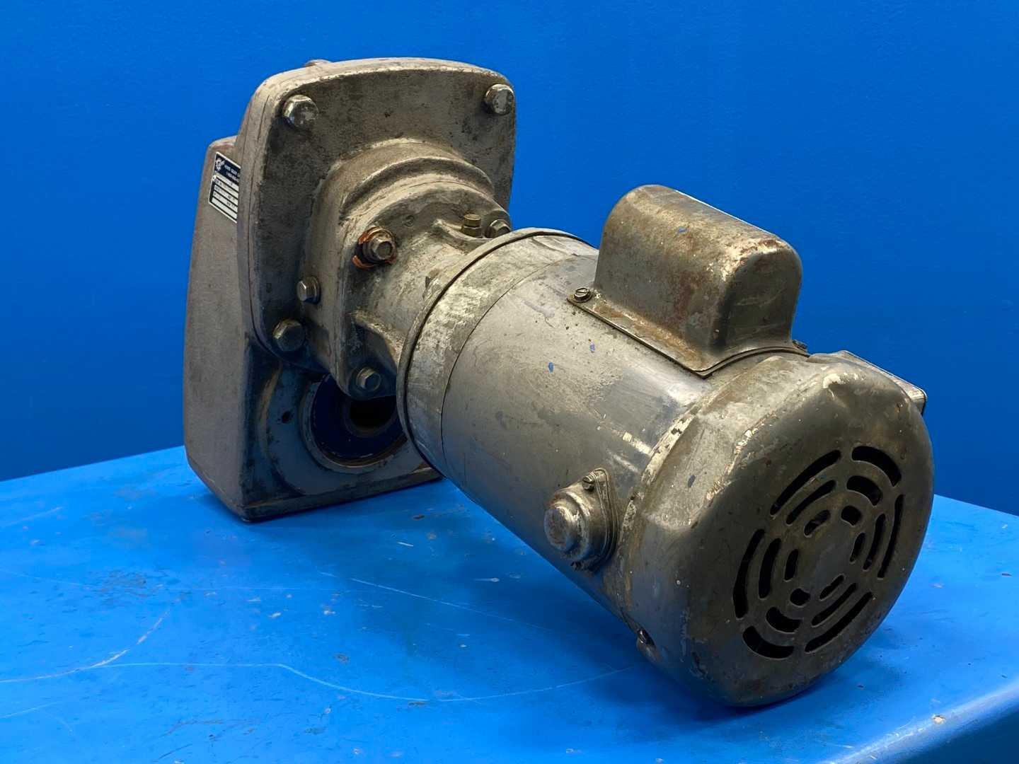 3/4 HP Electric Motor 3450 RPM 1PH 115/230V 56C Frame TEFC Baldor VL3506A Single Phase Motor