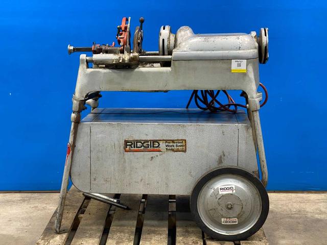 Ridgid 802 Pipe Threader Machine w/ Hundreds of Dies – Heavy-Duty Pipe Threading Solution