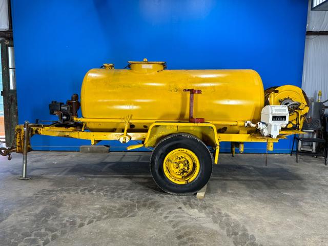 Elliott 500 Gallon Fuel Trailer - Portable Industrial Fuel Transport Solution