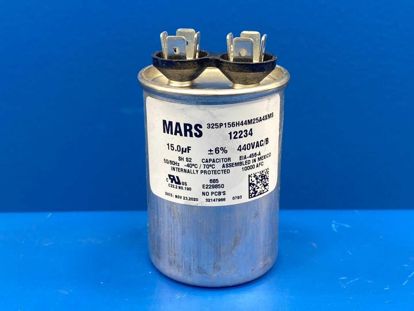 Mars 12234 Motor Run Capacitor , 15MFD, 440/370VAC Dual Voltage Rated