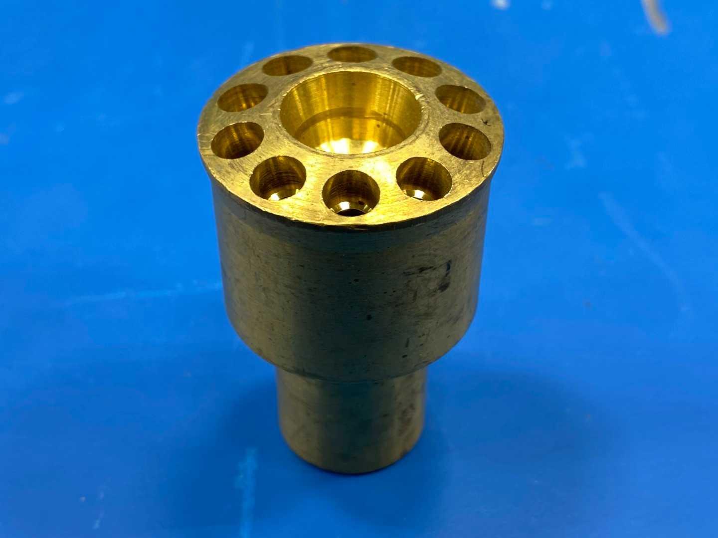 Sporlan 1115 Brass Refrigerant Distributor, 1-1/8" ODM Inlet, 10 Circuit