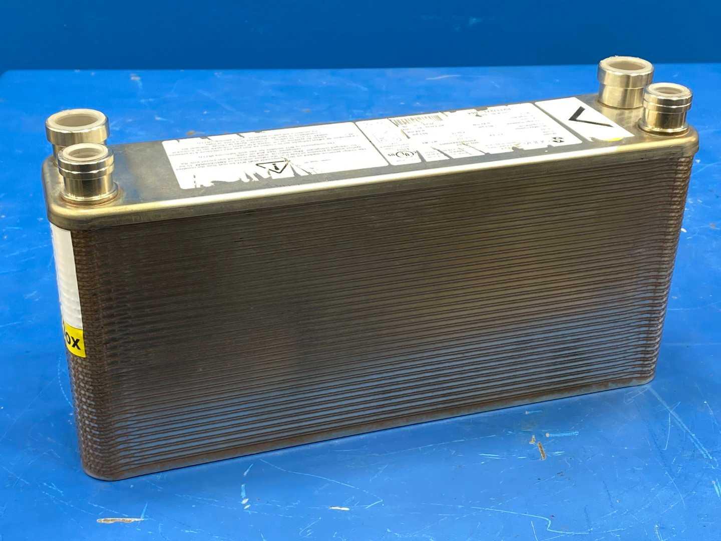 Onda S.p.A. S09 H-62 Brazed Plate Heat Exchanger 0.42/0.4 gal (Approximately 4.8 tons) 653 PSI All Refrigerants