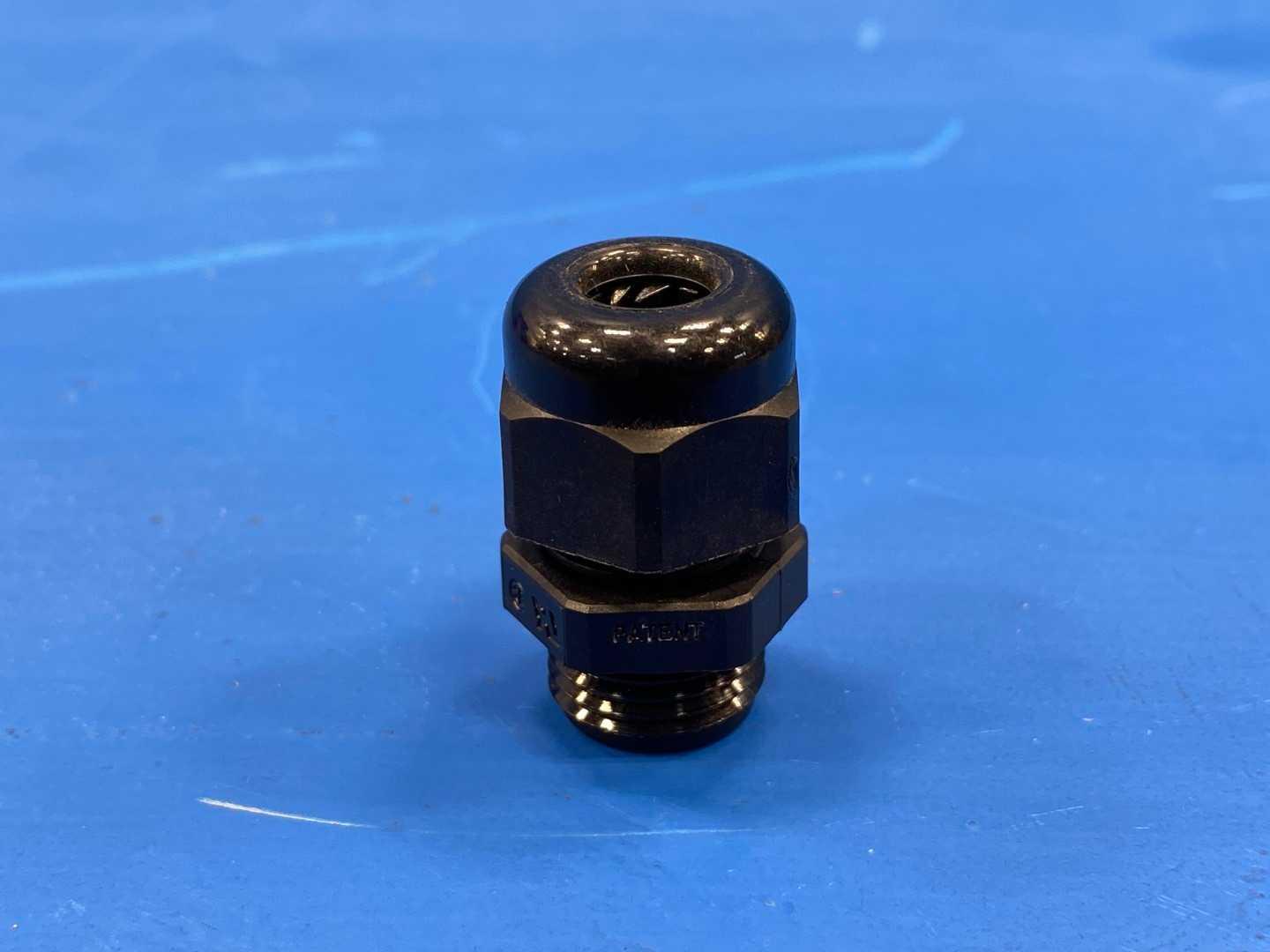 Heyco PG 9 3210 Liquidtight Cordgrip, PG9 (Missing Nut)