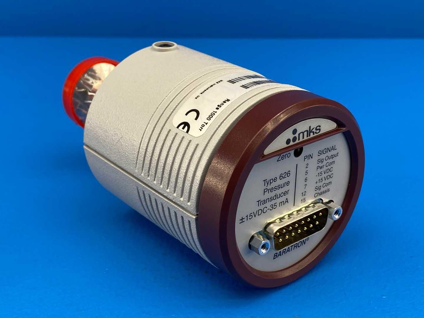 MKS Instruments 626C13TDE Type 626 Capacitance Manometer Pressure Transducer 1000 Torr ±15VDC