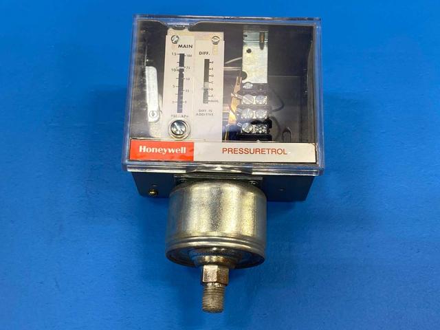 Honeywell PRESSURETROL L91B1035 Proportioning Pressure Control. 135Ohm 0-15PSI