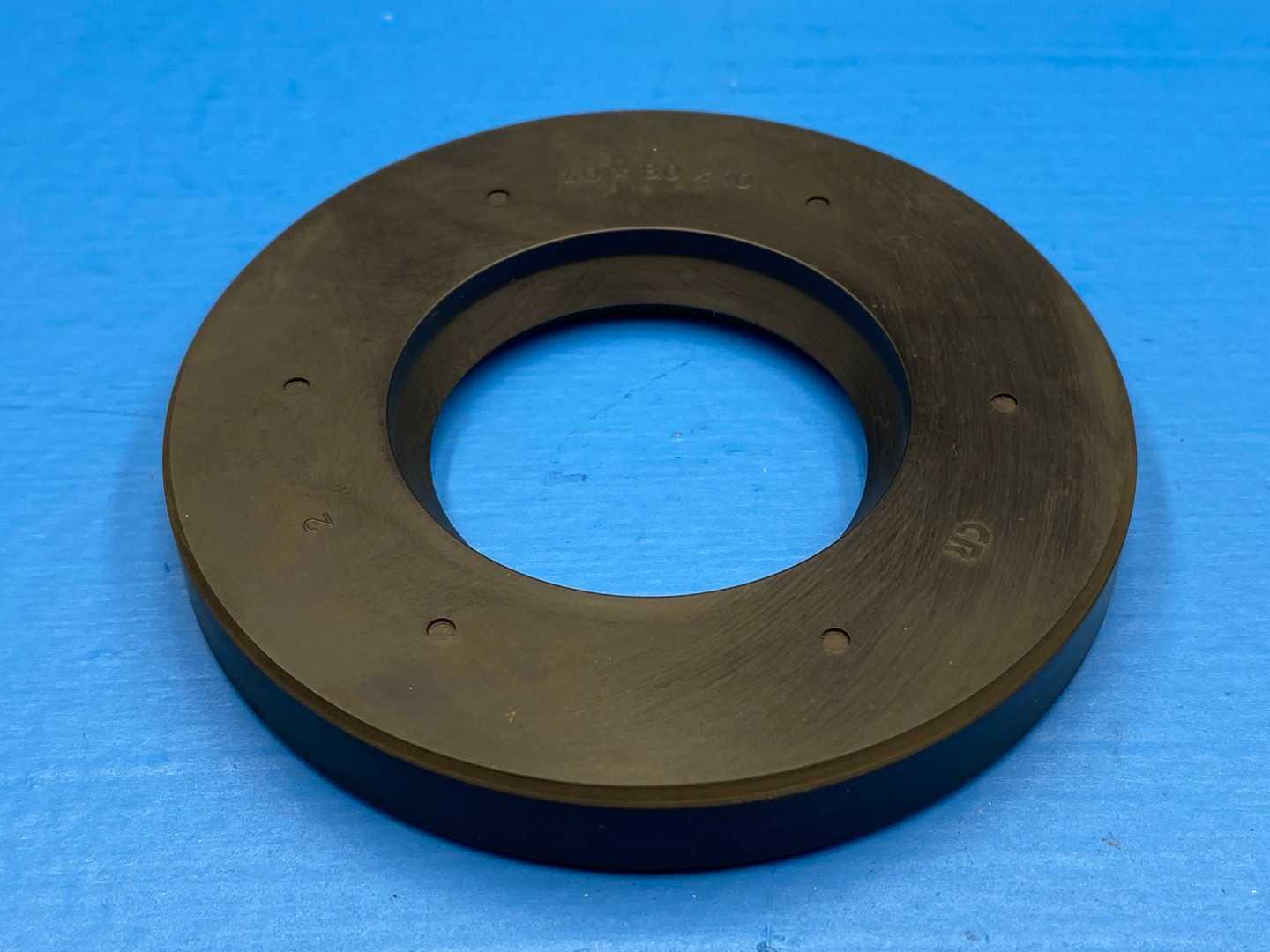 Chicago Rawhide 40X80X10 Oil Seal 15872 CR HSM4 R