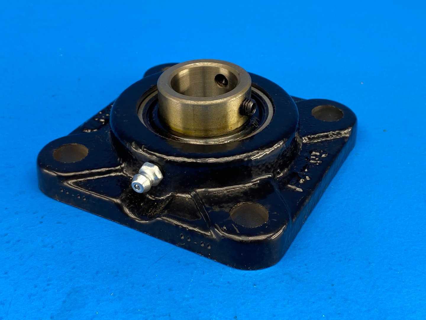 Rexnord FC4251-1516 Flange-Mount Ball Bearing Unit, 1-15/16" bore / 4-bolt flange / set screw locking