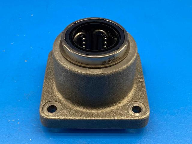 Rexroth R108125000 Linear Bearing Housing Set LSGF-M-50-DD