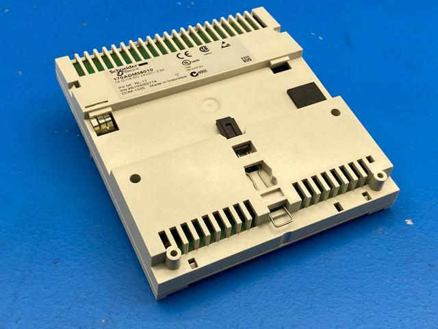 Schneider Electric 170ADM35010 Discrete I/O Module Modicon 16DI/16 DO 24VDC 0.5A PV:06 RL:17