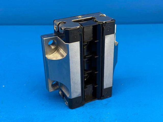 Rexroth R165171420 Ball Runner Block Carbon Steel KWD-030-FNS-C1-N-1