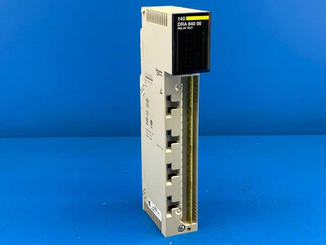 Schneider Electric 140DRA84000 Relay Output Module Modicon Quantum 16-Point 240VAC 2A