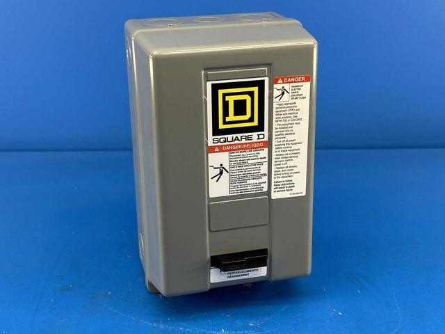 SQUARE D 8536SCG3V02S, AC Magnetic NEMA Size 1 Starter