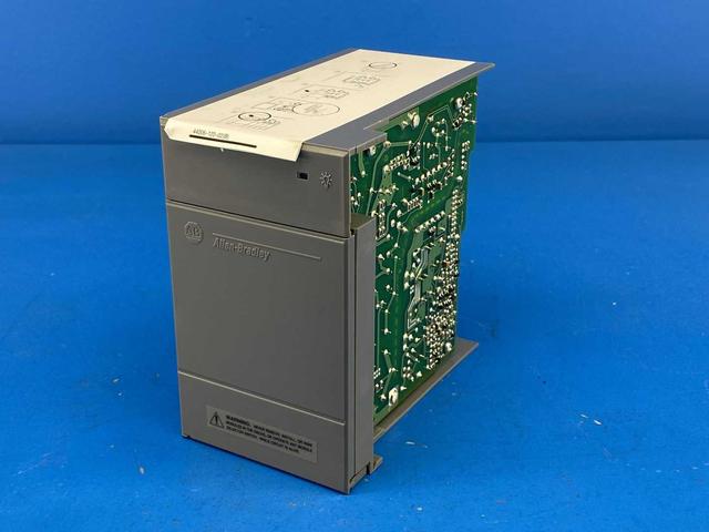 Allen-Bradley 1746-P2, SLC 500 Power Supply, Series C