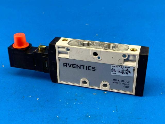 Aventics R422101209 5/2-Way Solenoid-Operated Pneumatic Valve 145 PSI (10 Bar) 24VDC