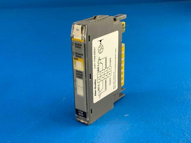 Allen-Bradley 1734-0E2V Point Analog Output Module
