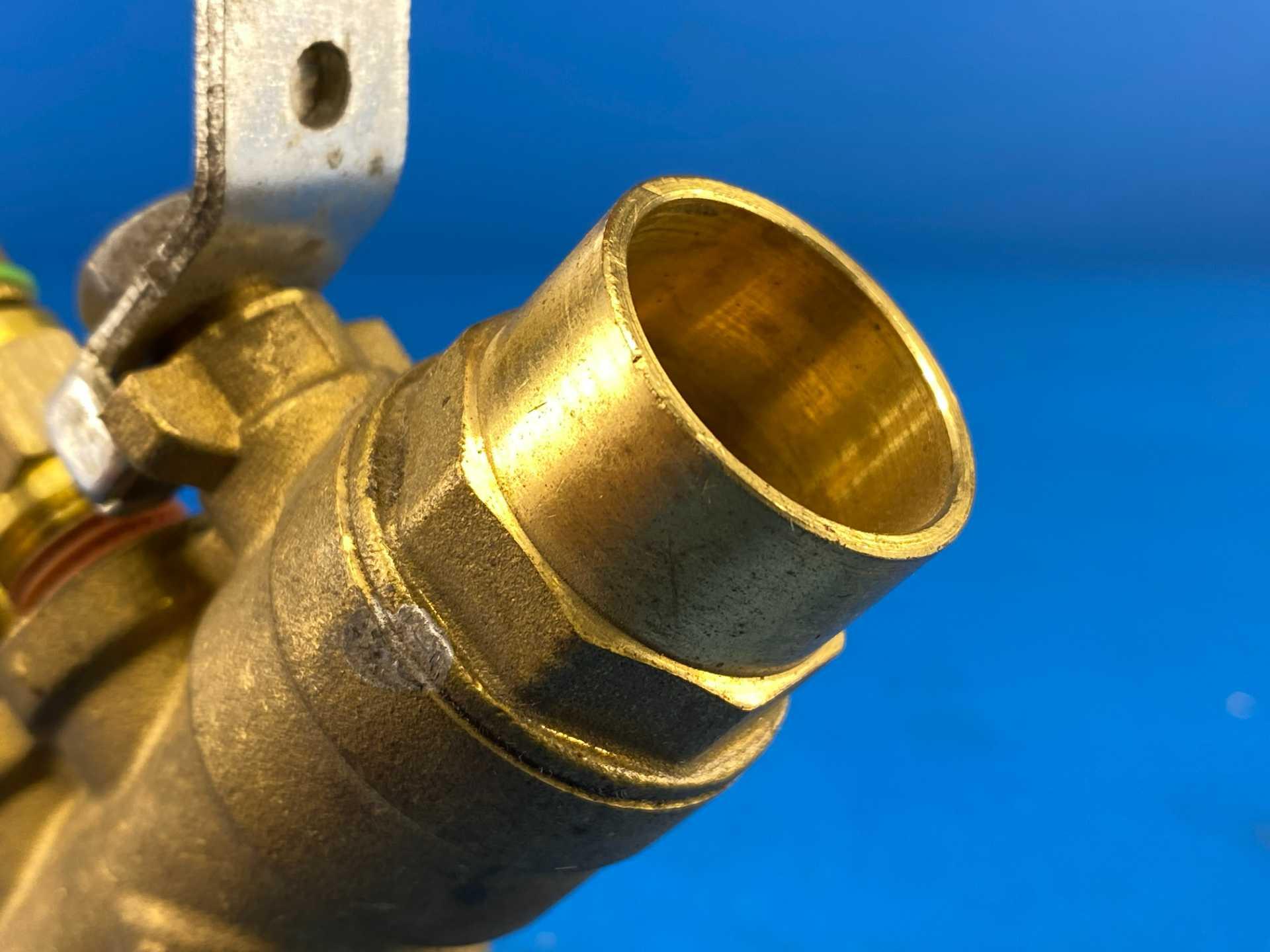 Thumbnail 8