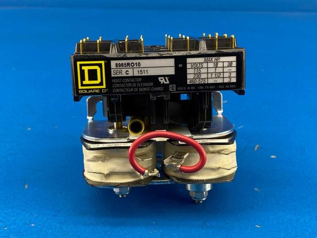 Square D 8965RO10, Series C Hoist Contactor, 3hp at 480VAC, 3 phase, 120VAC coil