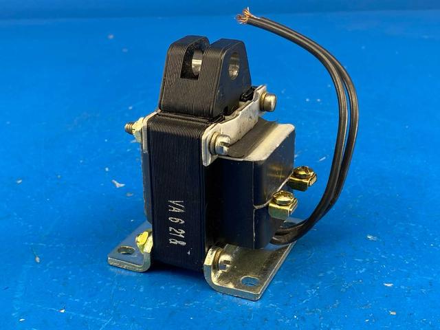 General Electric CR9500B100A2A, Solenoid Coil 115V, 1" Stroke