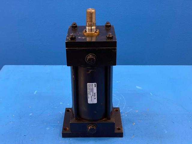Parker 04.00 H2AU18A 5.000, Series 2A Pneumatic Cylinder 4" Bore 5" Stroke 250 PSI AIR