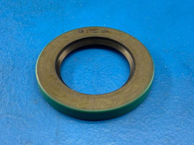 SKF 17557, Seal, Inner Diameter 30mm, Outer Diameter 62mm, Width 15mm