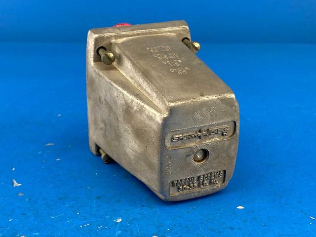 Sperry Vickers 281291 Solenoid Coil Assembly with Cast Housing for Hydraulic Valves, 30-35lb Torque 115VAC