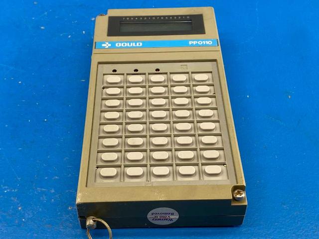 Gould P110(PP0110) Handheld Programmer Module (The Keypad Fell off)