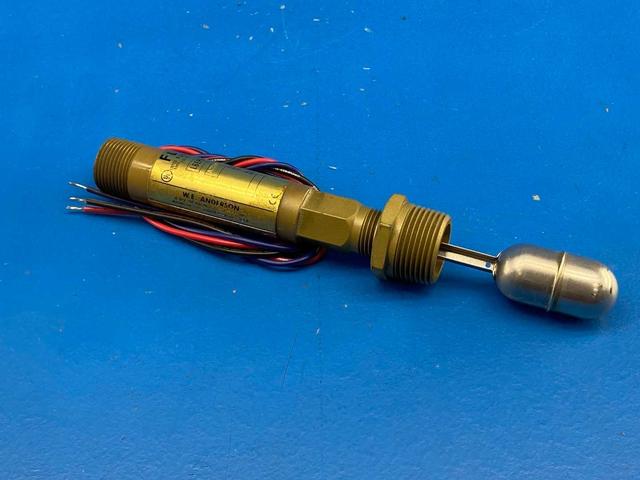 Dwyer Flotect L6 Series, Float Switch L6EPB-B-S-3-A, Brass, 200PSI