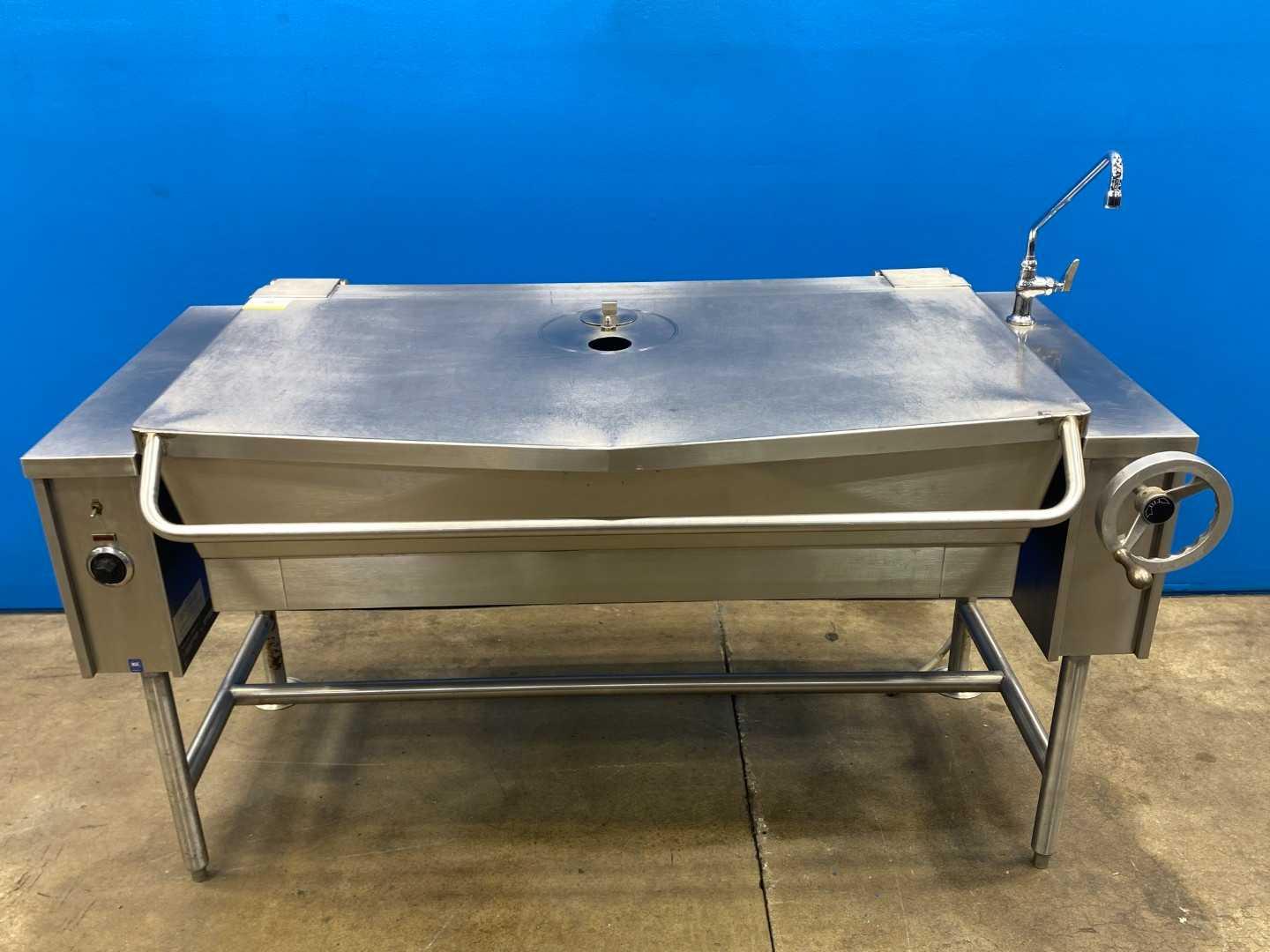 Vulcan VETS-40 Hart Electric Tilting Braising Pan / Tilt Skiller Item 1