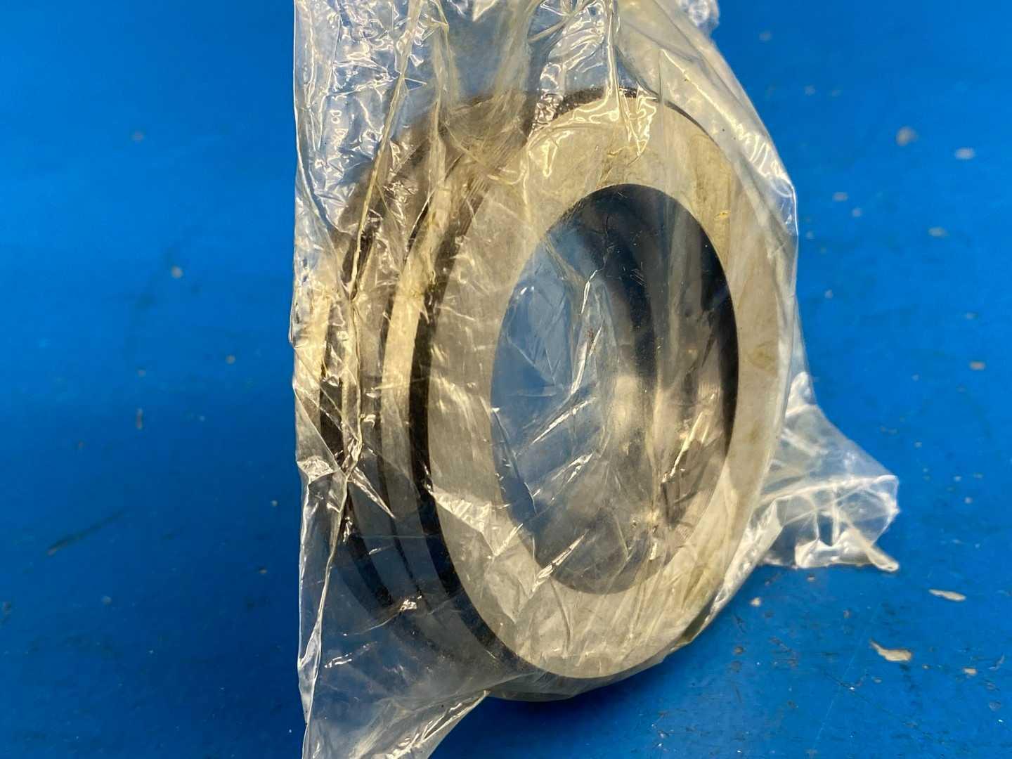 INA 908, 5911060 Single-Direction Metric Ball Thrust Bearing (40mm x 64mm x18mm)