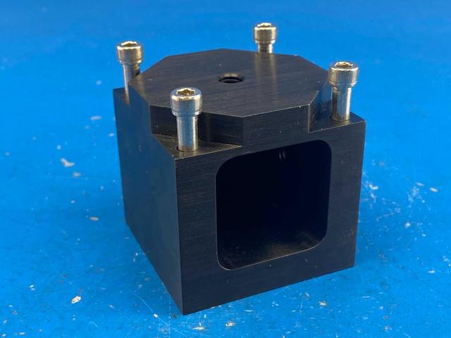 Amphenol Wilcoxon TC2, Triaxial Accelerometer 3/8-16" mounting cube for 731A seismic sensors