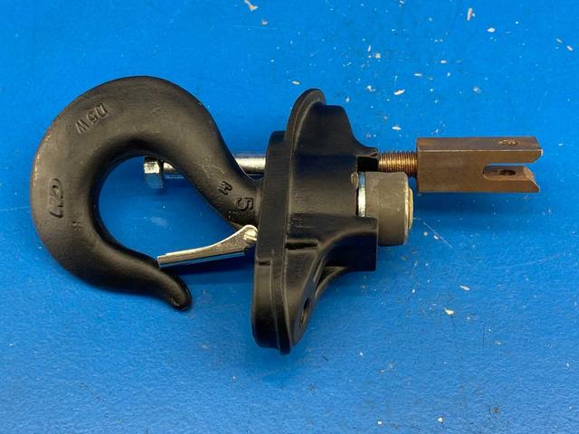 CM 2793 Swivel HK Suspension for Models E, H, WH, WE Swivel Hook 1 Ton Capacity