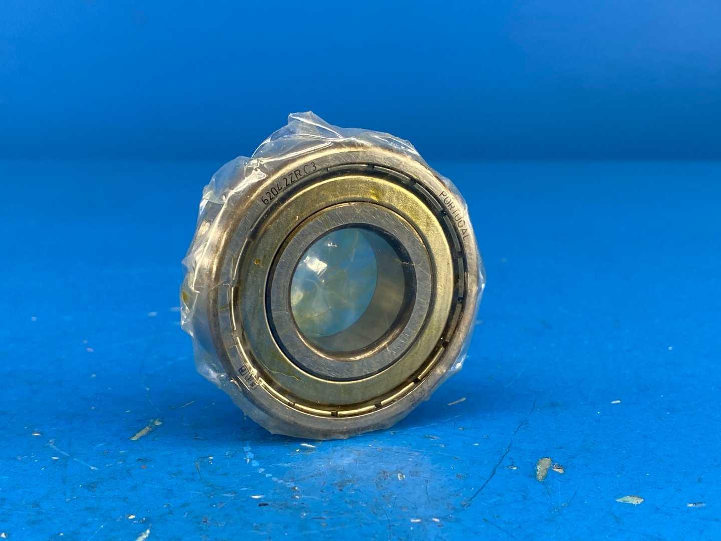 FAG 6204.2ZR.C3 Deep Groove Ball Bearing, 20mm Bore, 47mm OD, 14mm Width, Metal Shields, C3 Clearance