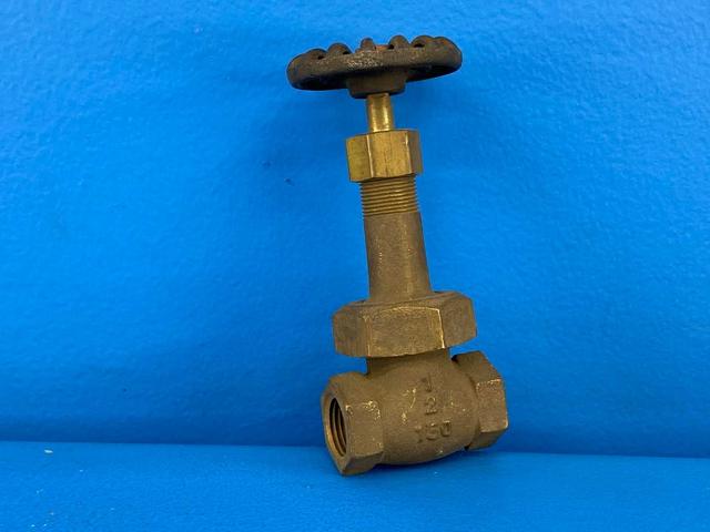 OIC-Valve Fig 7150 1/2" Threaded Gate Valve 