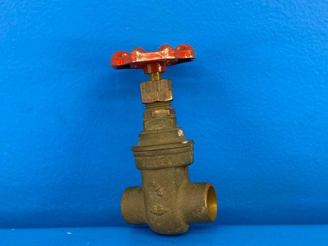 Milwaukee Valve Figure 115, 3/4" Bronze Gate Valve- Sweat End (Solder Connection) 125 S.W.P. 200 W.O.G
