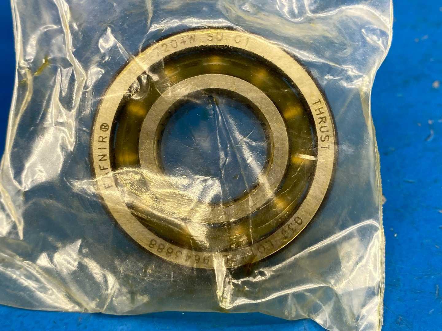 Timken Fafnir 7204W SU C1 Single-Row Angular Contact Ball Bearing