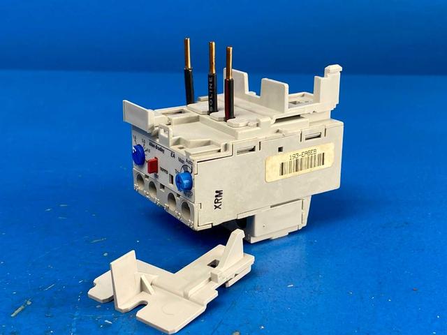 Allen-Bradley 193-EA5EB E1 Plus Motor Overload Solid State Relay 1.6-5.0A 600V