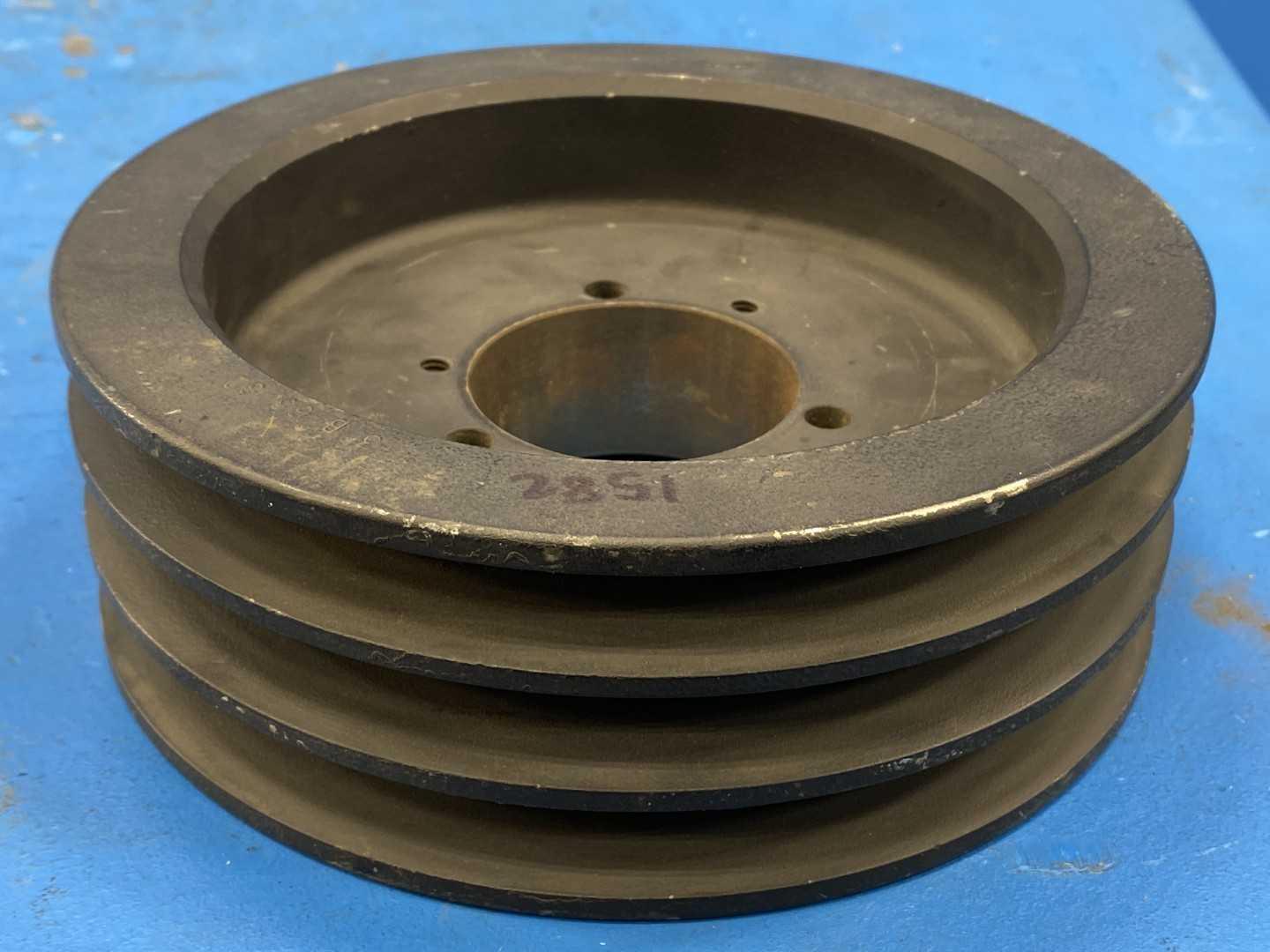Martin Sprocket & Gear 3B68SD 3-Groove Conventional QD V-Belt Pulley Sheave, 7.15" OD