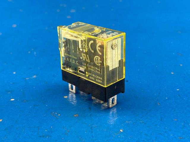 IDEC RJ1S-CL-D24 Relay SPDT, 12A, 24VDC